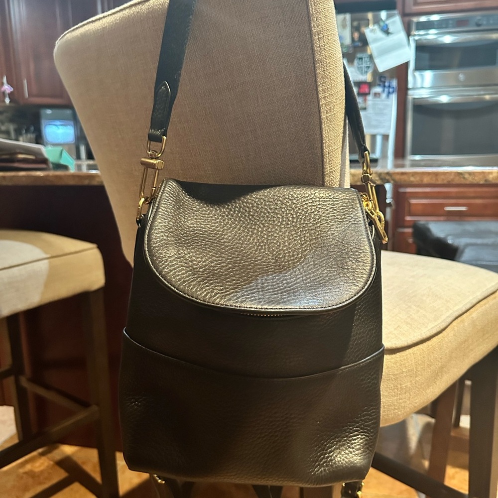 Shinola Classic Black Leather Bucket Backpack/Shoulder Bag with Gold Hardware